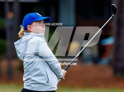Thumbnail 3 in NCHSAA 4A Finals (Round 2) photogallery.
