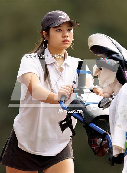 Thumbnail 1 in NCHSAA 4A Finals (Round 2) photogallery.