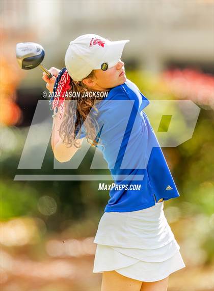 Thumbnail 3 in NCHSAA 4A Finals (Round 2) photogallery.