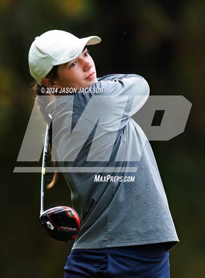 Thumbnail 1 in NCHSAA 4A Finals (Round 2) photogallery.
