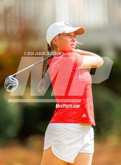 Thumbnail 1 in NCHSAA 4A Finals (Round 2) photogallery.