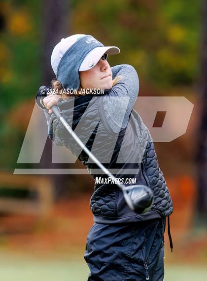 Thumbnail 2 in NCHSAA 4A Finals (Round 2) photogallery.