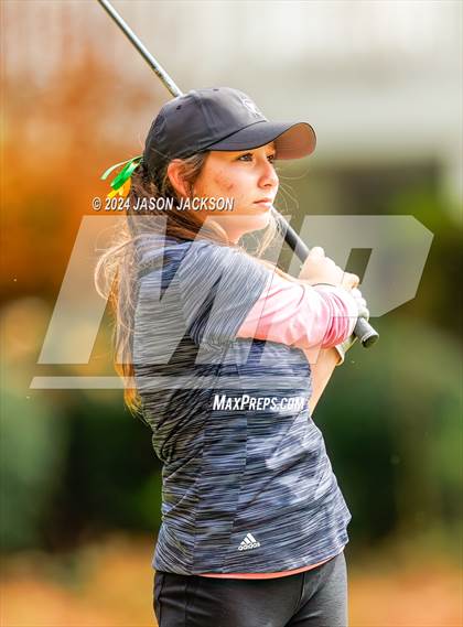 Thumbnail 3 in NCHSAA 4A Finals (Round 2) photogallery.