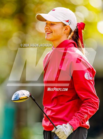 Thumbnail 1 in NCHSAA 4A Finals (Round 2) photogallery.