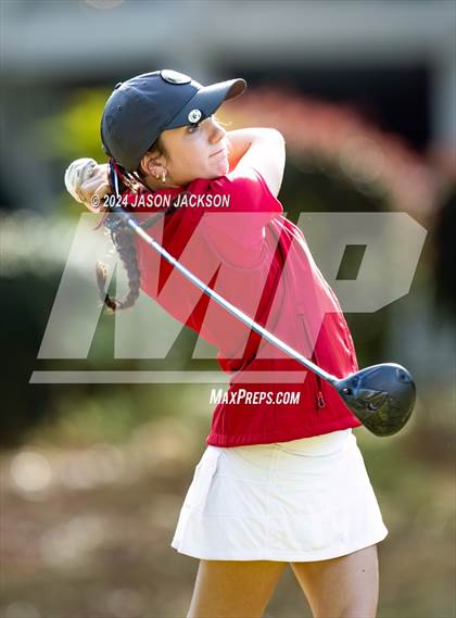 Thumbnail 2 in NCHSAA 4A Finals (Round 2) photogallery.