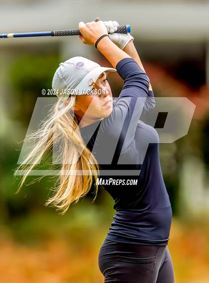 Thumbnail 2 in NCHSAA 4A Finals (Round 2) photogallery.