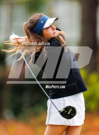 Thumbnail 2 in NCHSAA 4A Finals (Round 2) photogallery.