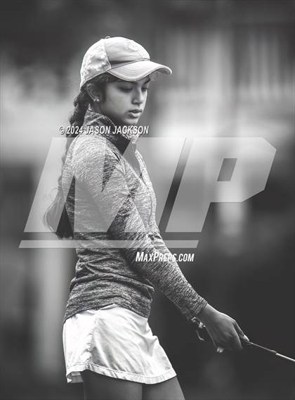 Thumbnail 3 in NCHSAA 4A Finals (Round 2) photogallery.
