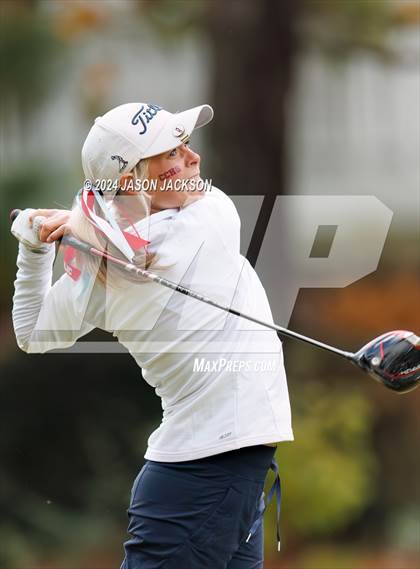 Thumbnail 3 in NCHSAA 4A Finals (Round 2) photogallery.