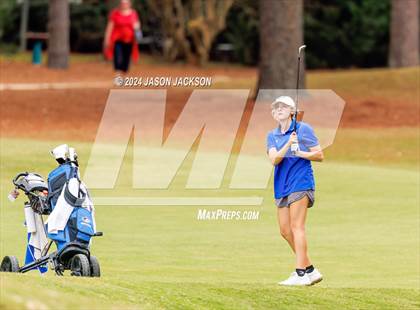 Thumbnail 1 in NCHSAA 4A Finals (Round 2) photogallery.