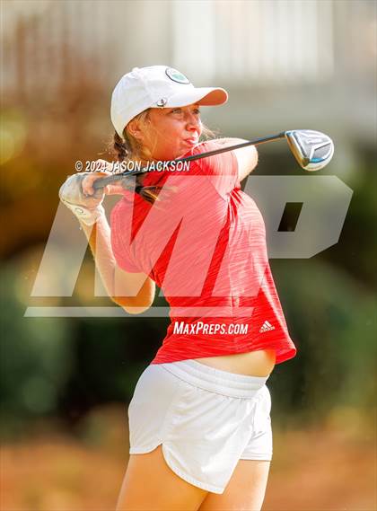 Thumbnail 1 in NCHSAA 4A Finals (Round 2) photogallery.