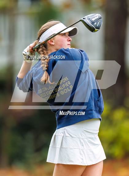 Thumbnail 1 in NCHSAA 4A Finals (Round 2) photogallery.