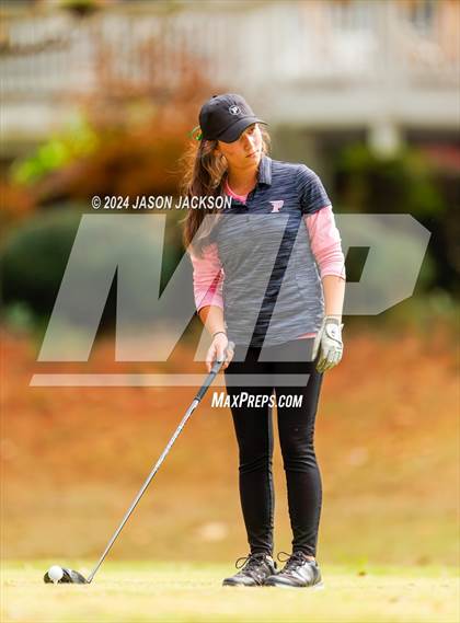 Thumbnail 3 in NCHSAA 4A Finals (Round 2) photogallery.
