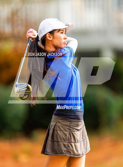 Thumbnail 1 in NCHSAA 4A Finals (Round 2) photogallery.