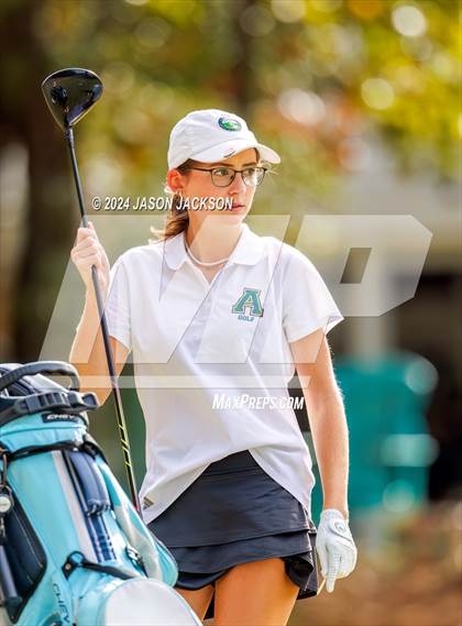 Thumbnail 1 in NCHSAA 4A Finals (Round 2) photogallery.
