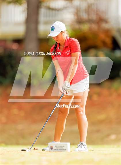 Thumbnail 2 in NCHSAA 4A Finals (Round 2) photogallery.
