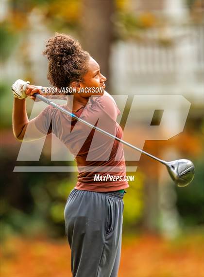 Thumbnail 1 in NCHSAA 4A Finals (Round 2) photogallery.