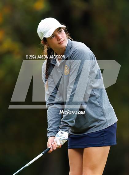 Thumbnail 3 in NCHSAA 4A Finals (Round 2) photogallery.