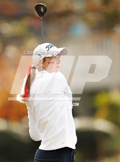 Thumbnail 2 in NCHSAA 4A Finals (Round 2) photogallery.