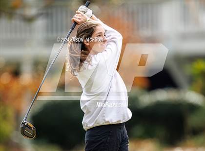 Thumbnail 1 in NCHSAA 4A Finals (Round 2) photogallery.
