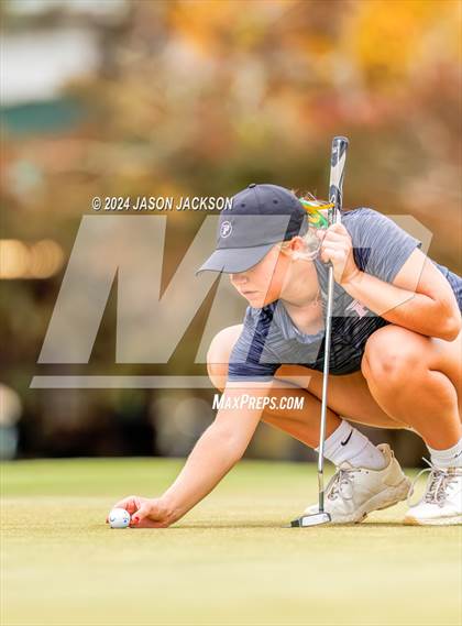 Thumbnail 3 in NCHSAA 4A Finals (Round 2) photogallery.
