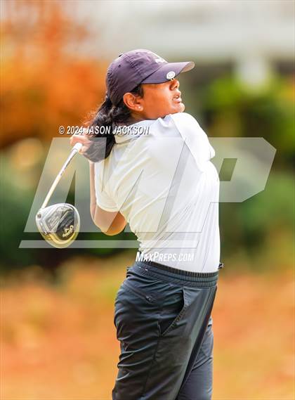 Thumbnail 3 in NCHSAA 4A Finals (Round 2) photogallery.