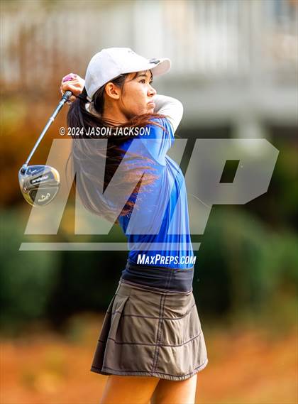 Thumbnail 3 in NCHSAA 4A Finals (Round 2) photogallery.