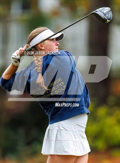 Thumbnail 3 in NCHSAA 4A Finals (Round 2) photogallery.