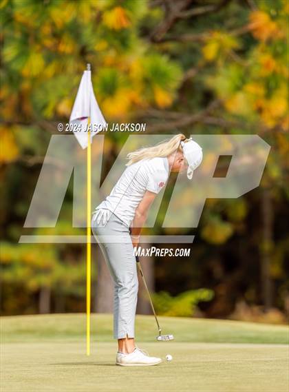 Thumbnail 2 in NCHSAA 4A Finals (Round 2) photogallery.