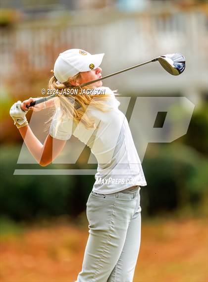 Thumbnail 3 in NCHSAA 4A Finals (Round 2) photogallery.