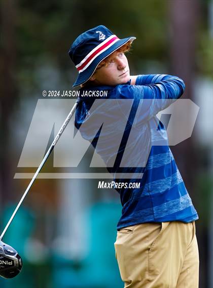 Thumbnail 1 in NCHSAA 4A Finals (Round 2) photogallery.