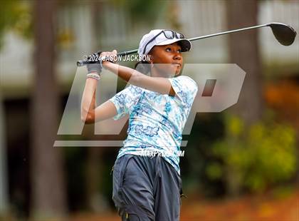 Thumbnail 2 in NCHSAA 4A Finals (Round 2) photogallery.