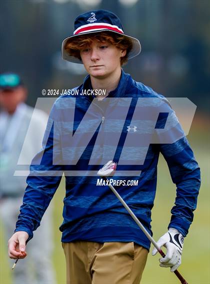 Thumbnail 1 in NCHSAA 4A Finals (Round 2) photogallery.