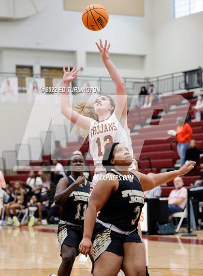 Thumbnail 1 in Sprayberry @ Lassiter photogallery.