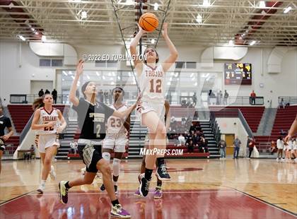 Thumbnail 2 in Sprayberry @ Lassiter photogallery.