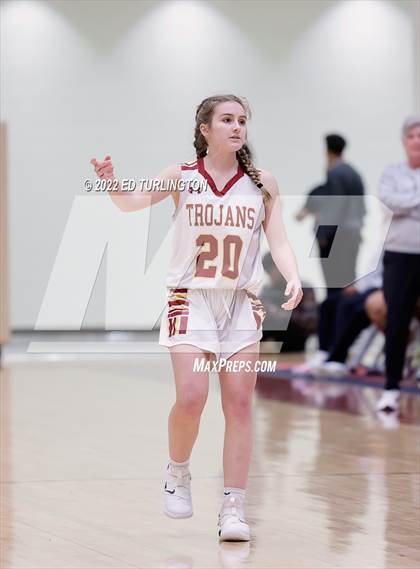 Thumbnail 1 in Sprayberry @ Lassiter photogallery.