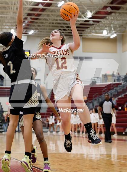 Thumbnail 1 in Sprayberry @ Lassiter photogallery.