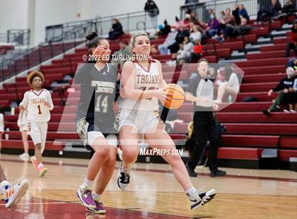 Thumbnail 2 in Sprayberry @ Lassiter photogallery.