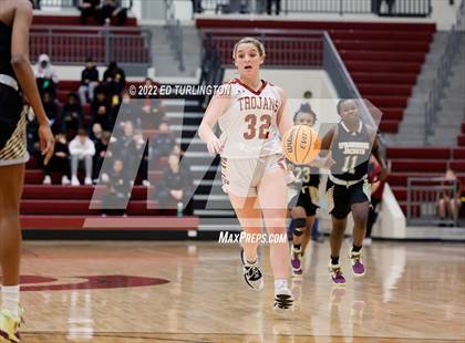 Thumbnail 1 in Sprayberry @ Lassiter photogallery.