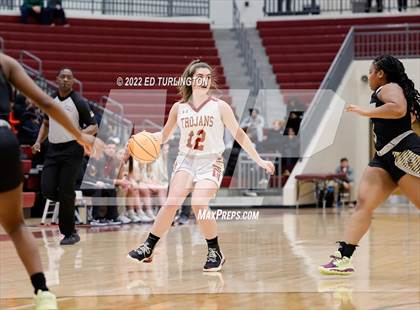 Thumbnail 1 in Sprayberry @ Lassiter photogallery.