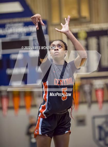 Thumbnail 1 in Central  vs Marin Catholic (CIF Division 2 Semifinal) photogallery.