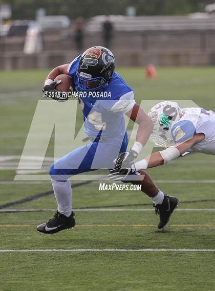 Thumbnail 1 in Les Schwab Tires Bowl (North vs. South)  photogallery.