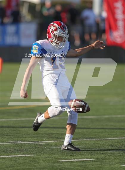 Thumbnail 2 in Les Schwab Tires Bowl (North vs. South)  photogallery.