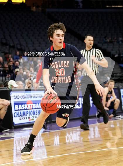 Thumbnail 3 in Turlock Christian vs Vacaville Christian (CIF SJS D6 Final) photogallery.