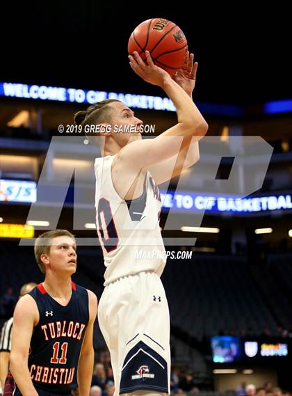 Thumbnail 3 in Turlock Christian vs Vacaville Christian (CIF SJS D6 Final) photogallery.