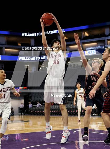 Thumbnail 3 in Turlock Christian vs Vacaville Christian (CIF SJS D6 Final) photogallery.