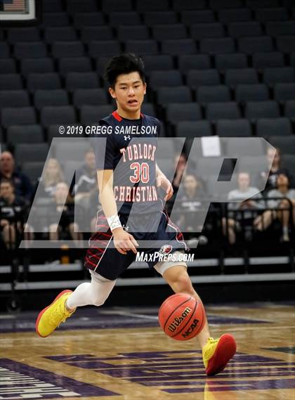 Thumbnail 2 in Turlock Christian vs Vacaville Christian (CIF SJS D6 Final) photogallery.