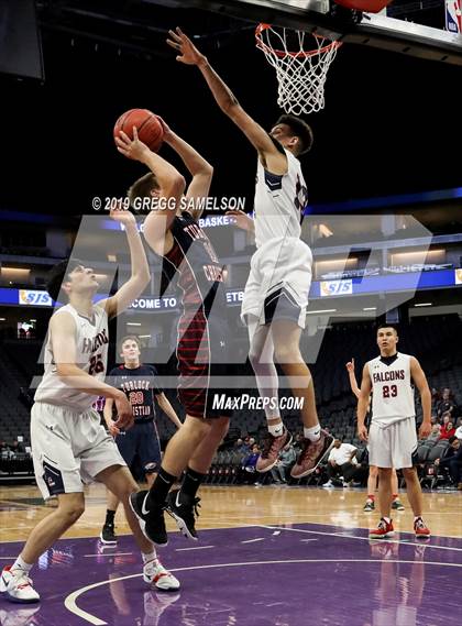 Thumbnail 2 in Turlock Christian vs Vacaville Christian (CIF SJS D6 Final) photogallery.