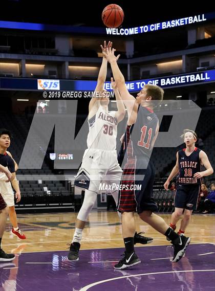 Thumbnail 1 in Turlock Christian vs Vacaville Christian (CIF SJS D6 Final) photogallery.
