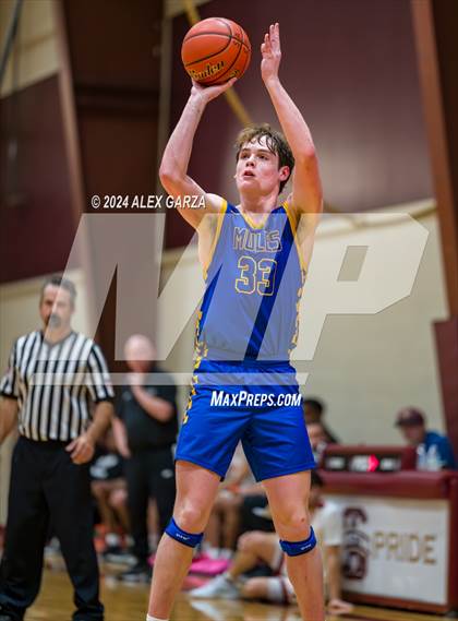 Thumbnail 2 in Alamo Heights vs. Stevens photogallery.